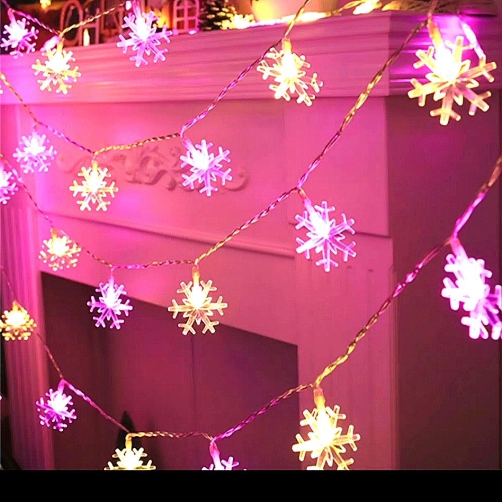 LED Christmas Snowflake String Lights. - Picture 3 of 4